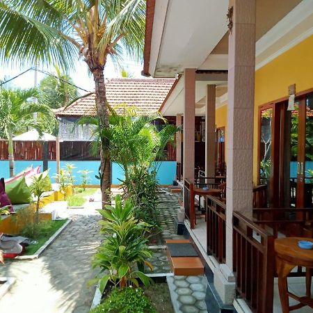 Yellow Bridge Guest House Нуса Лембонган Екстериор снимка