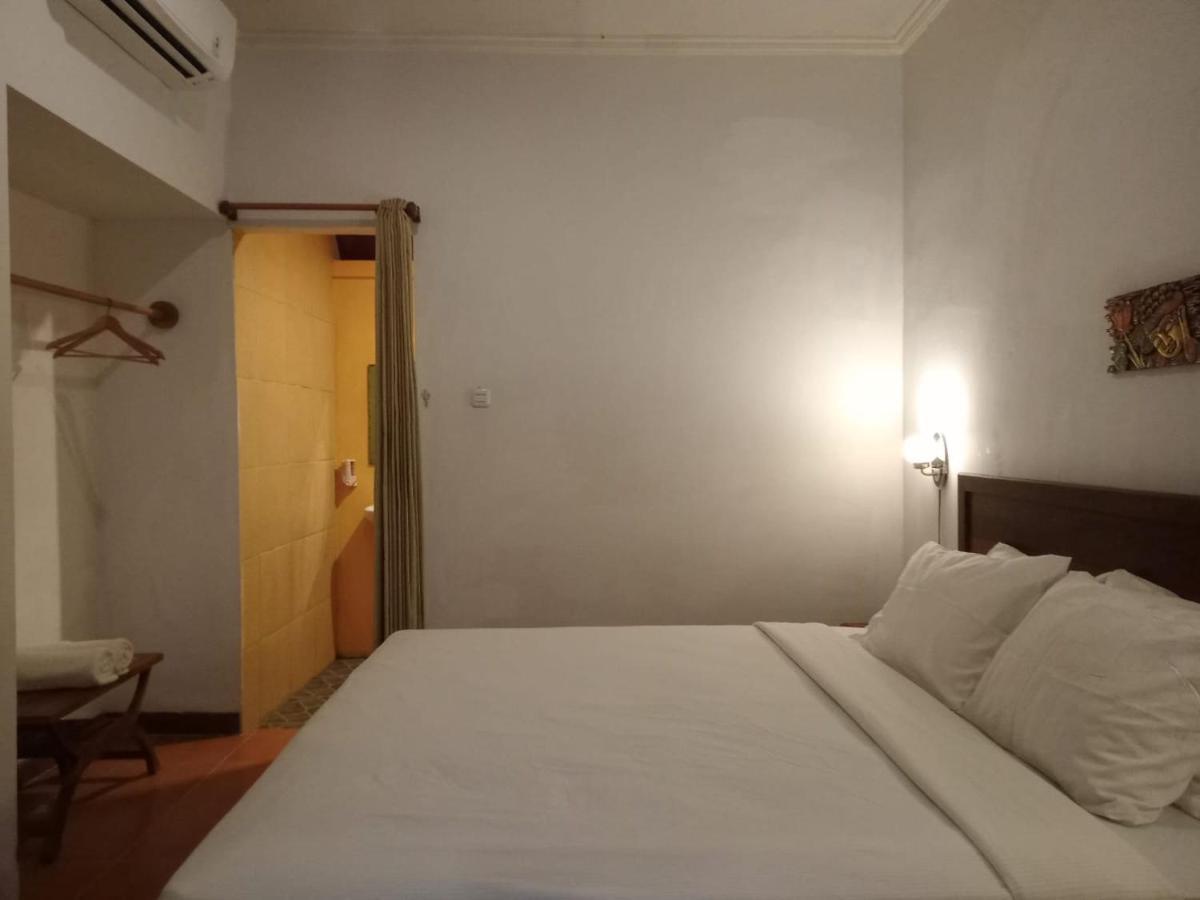 Yellow Bridge Guest House Нуса Лембонган Екстериор снимка