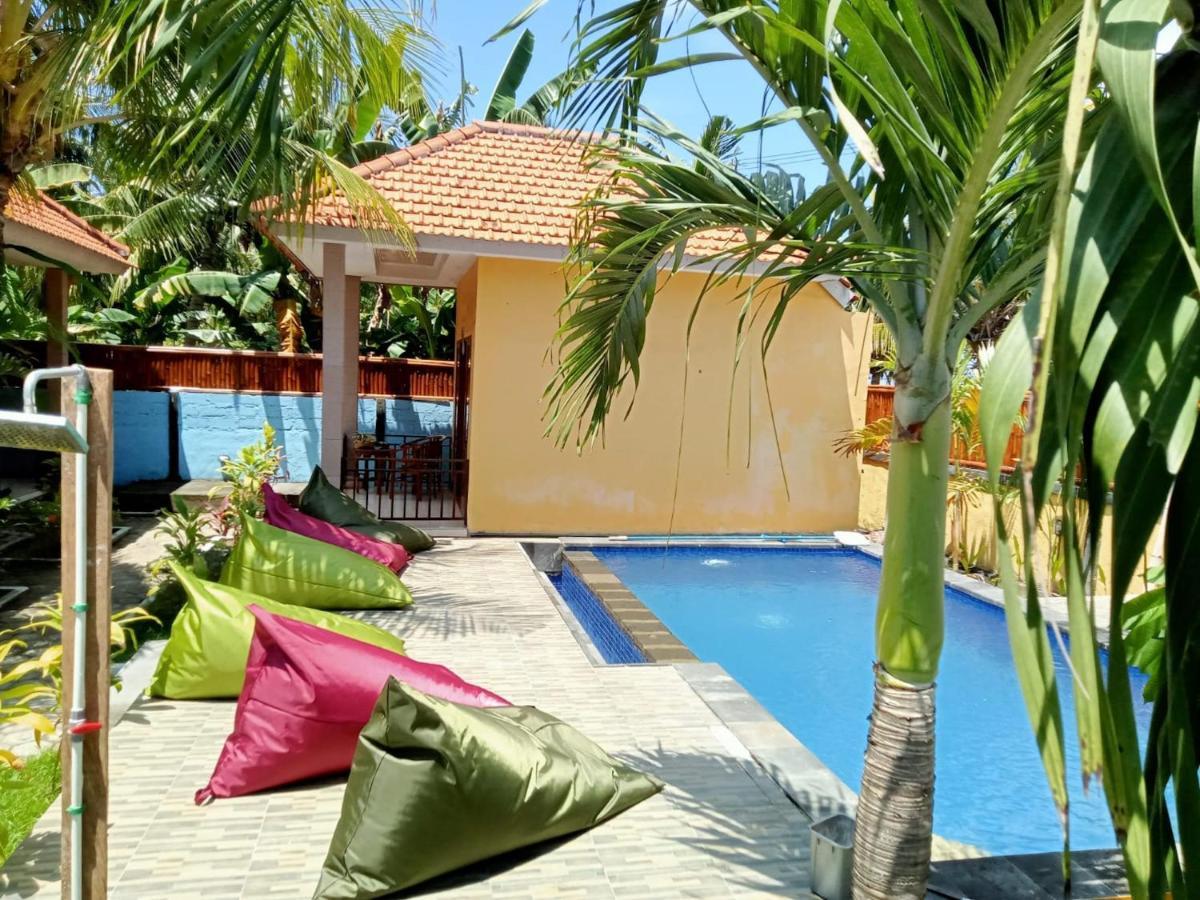 Yellow Bridge Guest House Нуса Лембонган Екстериор снимка