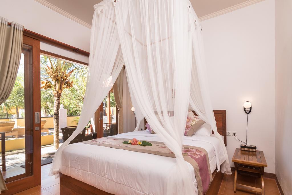 Yellow Bridge Guest House Нуса Лембонган Екстериор снимка